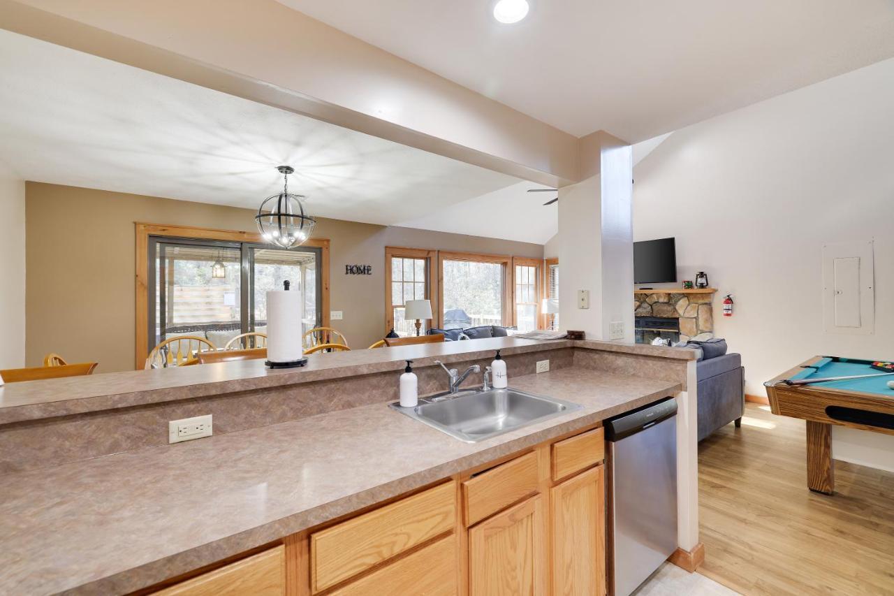 Pocono Mountain Home , Hot Tub- 1 Mile To Skiing! Tannersville Buitenkant foto